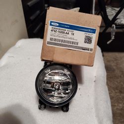 Ford Fog Lamp 4F9Z-1500 -AA 1X