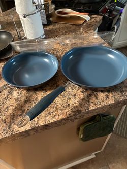 MarkCharles Misilli 2-Piece Ceramic Nonstick Fry Pan Set