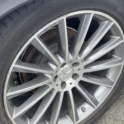 GLC43 Mercedes wheels