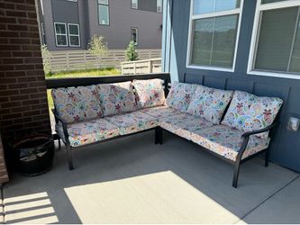 Outdoor sectional