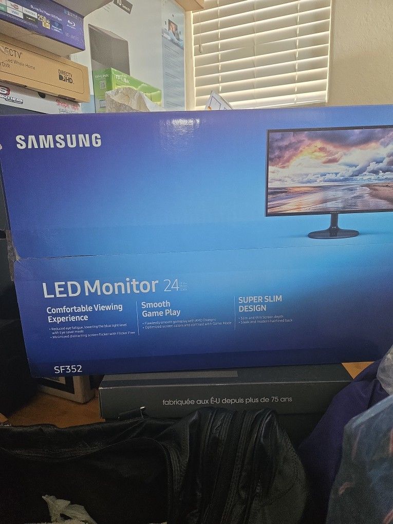 LED MONITOR SAMSUNG