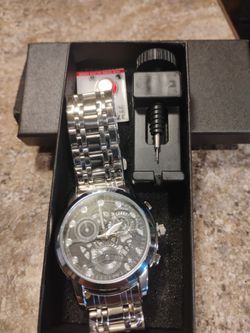 quartz analog watch