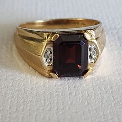 10k Gold Mens Ring