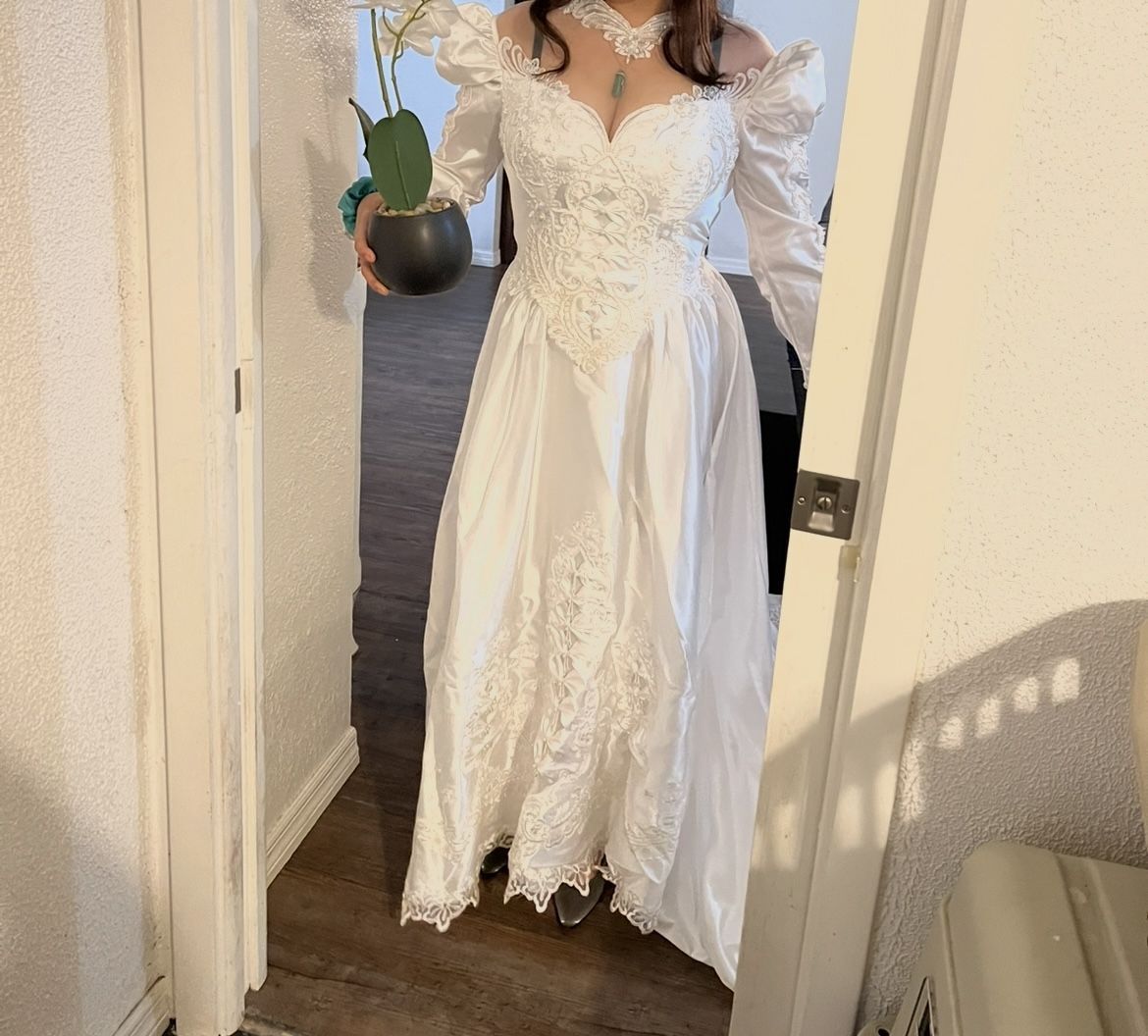Vintage Wedding Dress For Sale