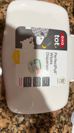 Oxo wipes dispenser