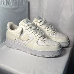 Air Force 1 Women’s Size 9