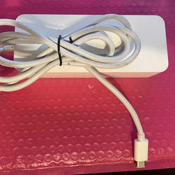 Apple mini Mac 110 W power adapter