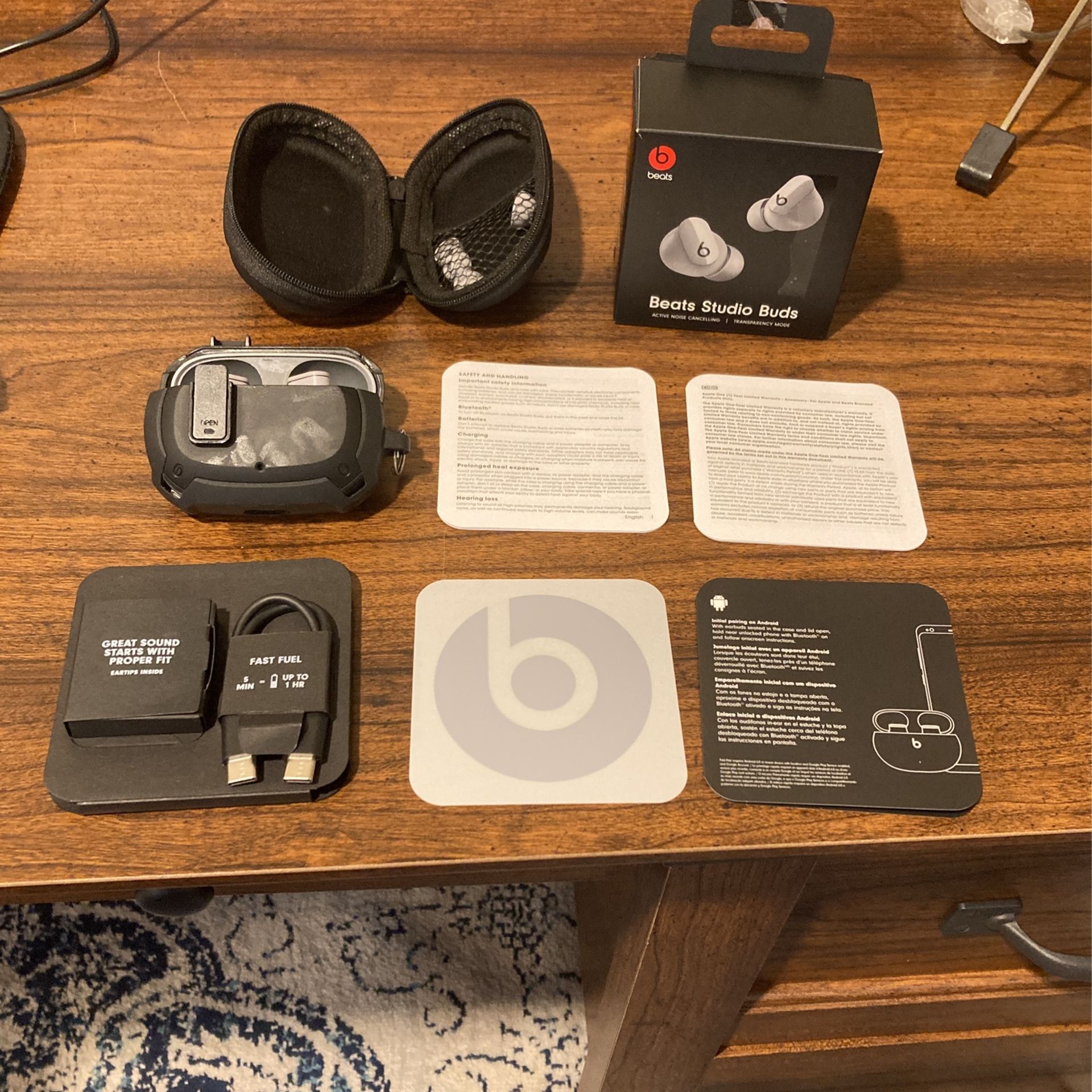 Beats Studio Buds