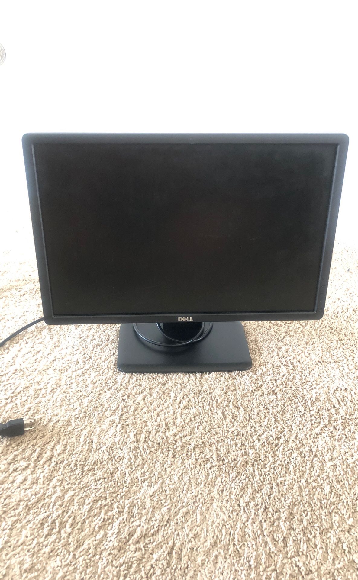 Dell Widescreen Flat Panel Monitor 27”
