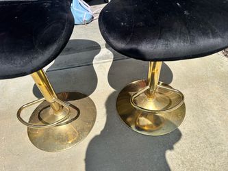 Black and gold barstools