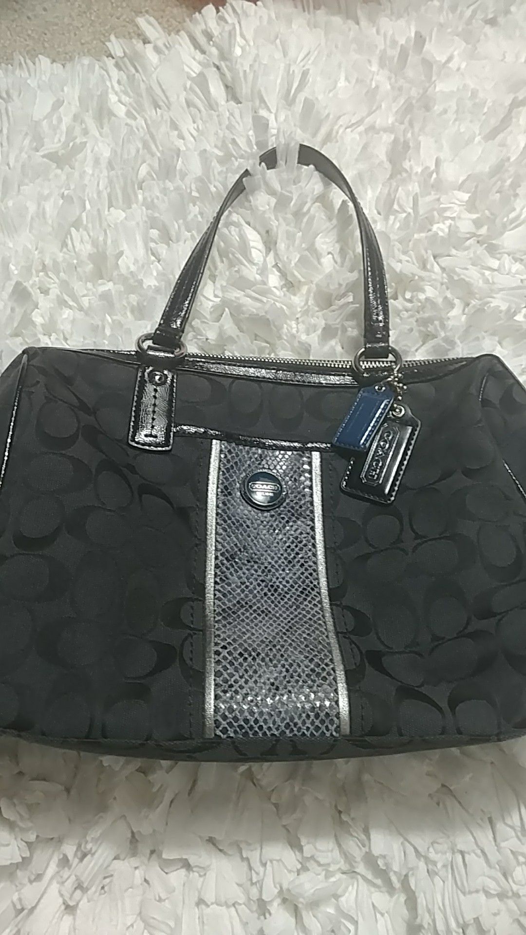 Coach satchel bag f24884 black and gray med size