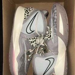 Kyrie Spotted Leopards