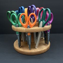 Kids Kraft Rotating Hardwood Rack, Decorative Scissors