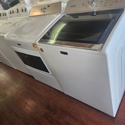 Maytag Washer and Dryer Set 