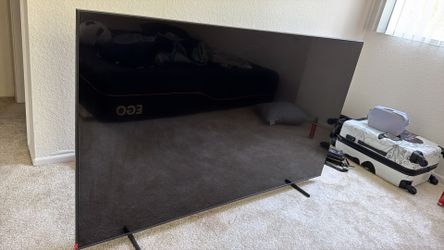 Samsung cristal UHD 4k 65 pounds