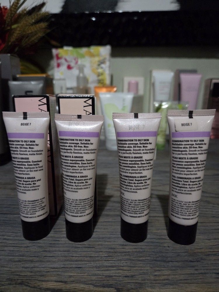 Mary Kay Matte Foundation Beige 7 Lot Of 4 DISCONTINUED 