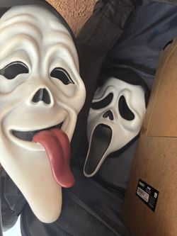 Ghostface Halloween Masks – Set of 2