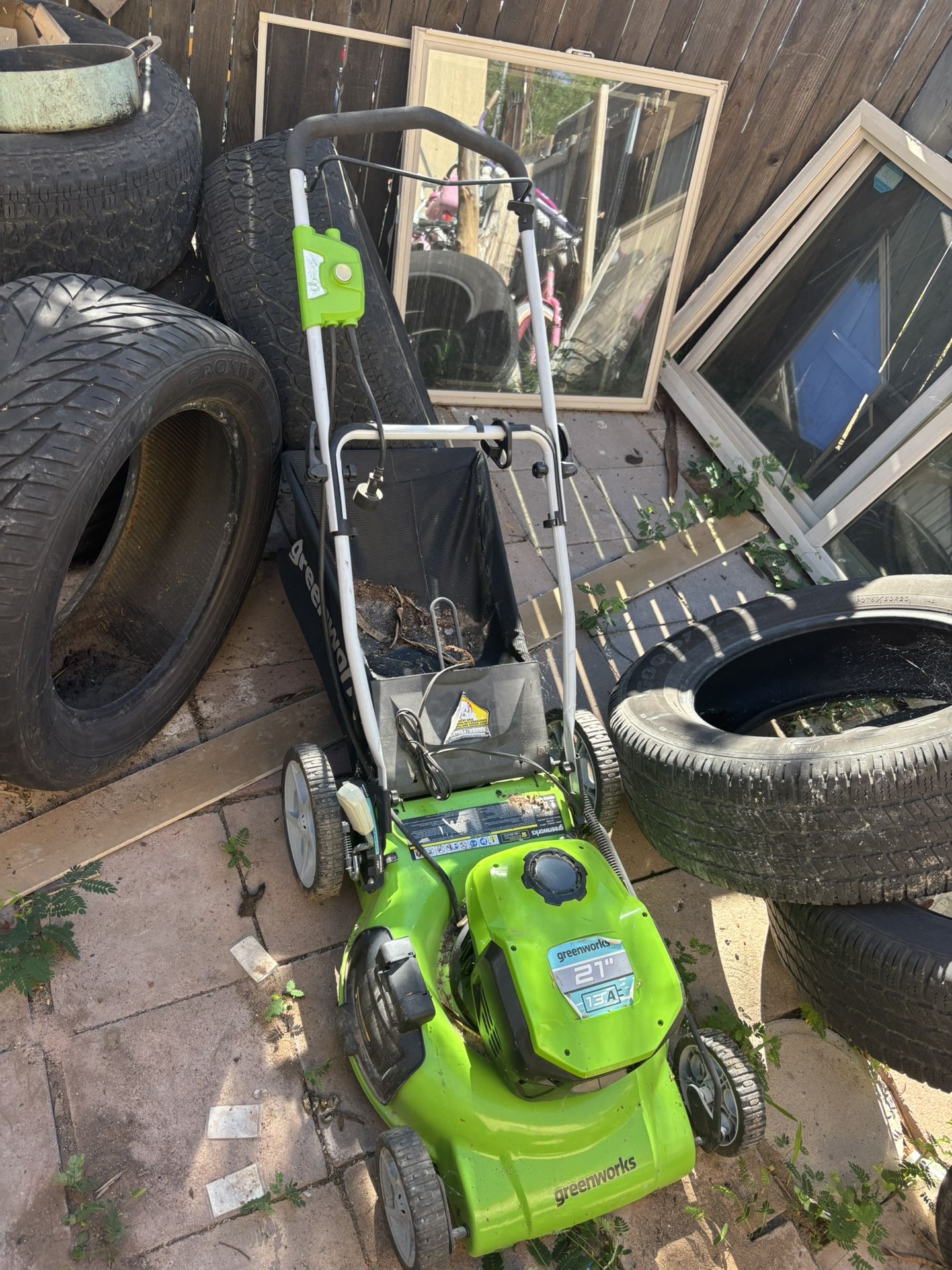 Electric Lawn Mower