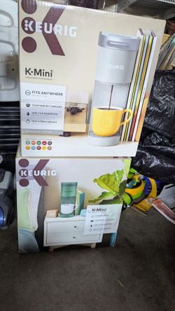 2 Keurig K-Mini Single Serve Coffee Makers