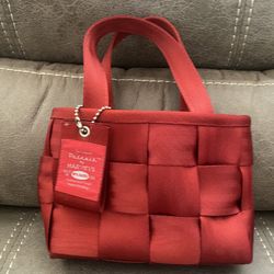Original Detroit By Harvey's Seatbelt Bag Small Tote Red