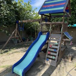 Backyard Discovery  Beachfront Swing Set