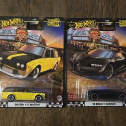 Hot wheels, premium hot wheels boulevard CHASE Bugatti Chiron + Datsun S10 Wagon