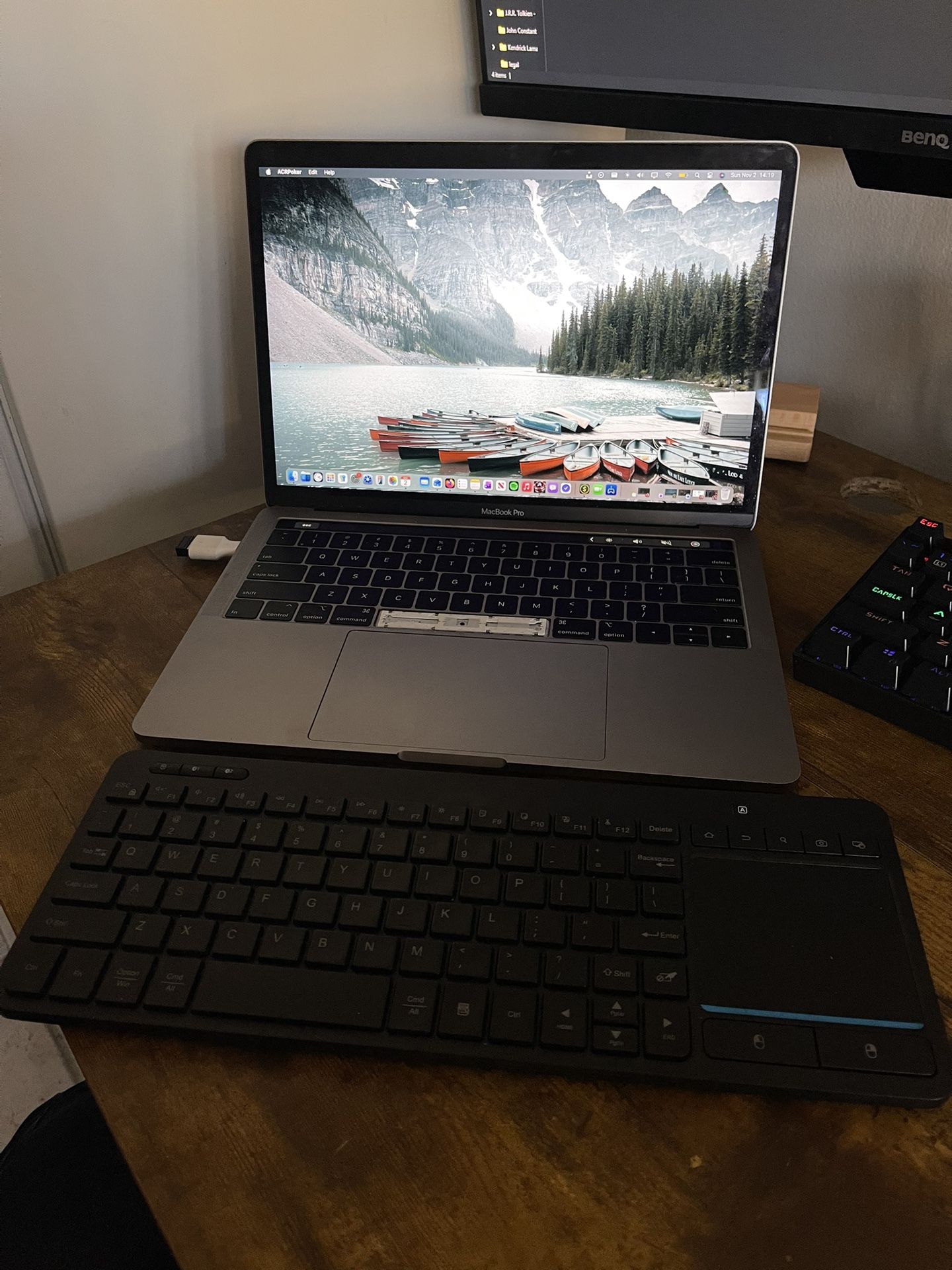 2019 13” MacBook Pro Intel Core I5 8gb Ram 128gb Ssd