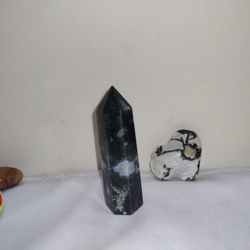 Moss Agate Heart And Tower Set
