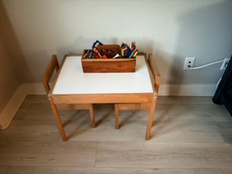 Kids table