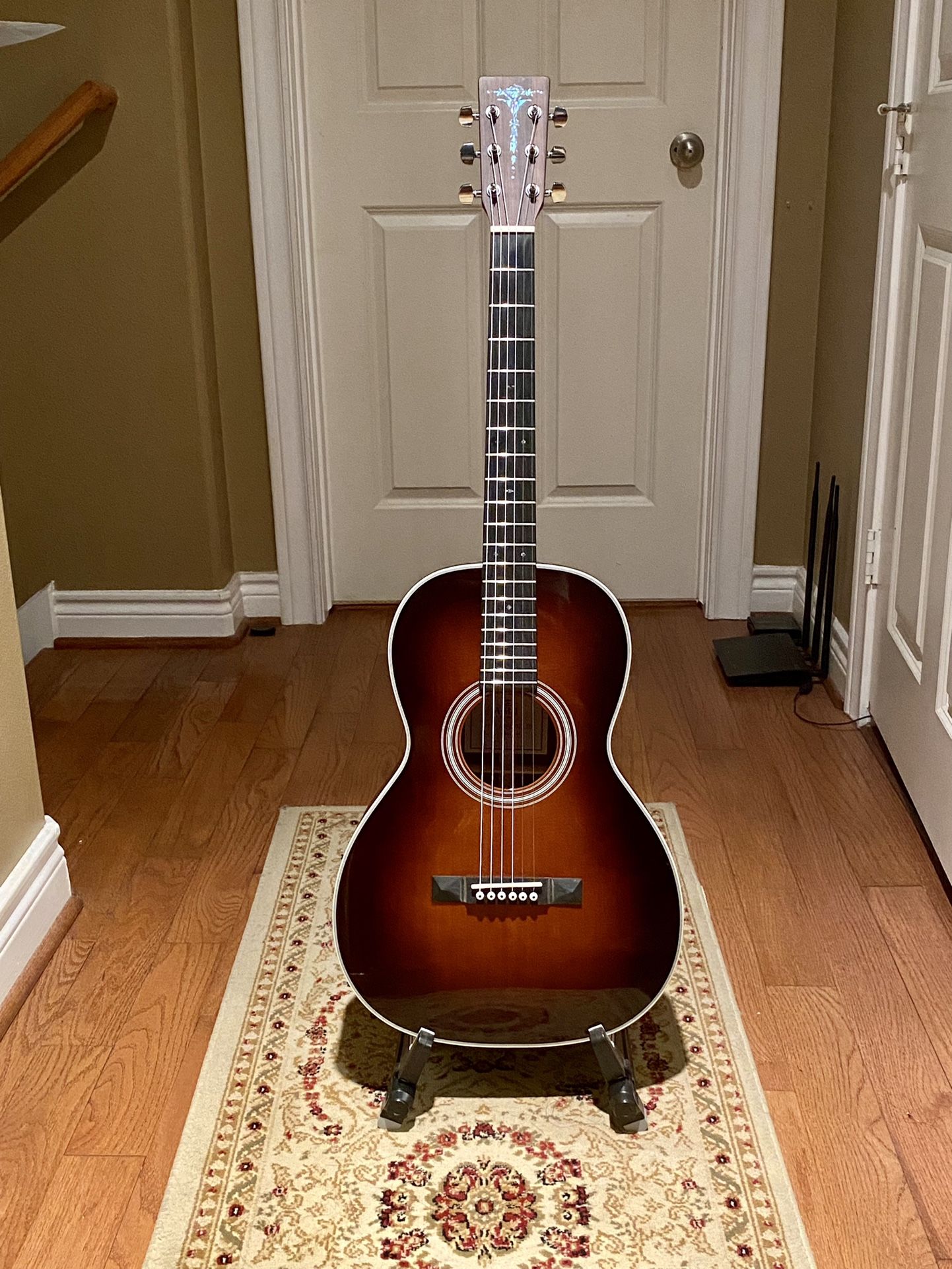 AMI Sigma 00M-STS-SB Acoustic Parlor Guitar 12 Frets