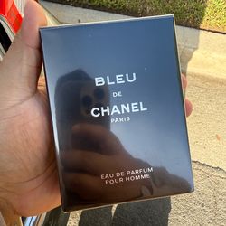 Men’s Cologne Bleu de Chanel Pairs Eau De Parfum Pour Homme