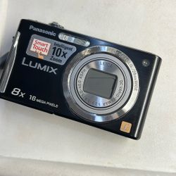 Panasonic LUMIX Camera