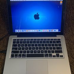 🔫 13-inch Apple MacBook Pro 💻 Laptop Computer With Extra Software And New Battery