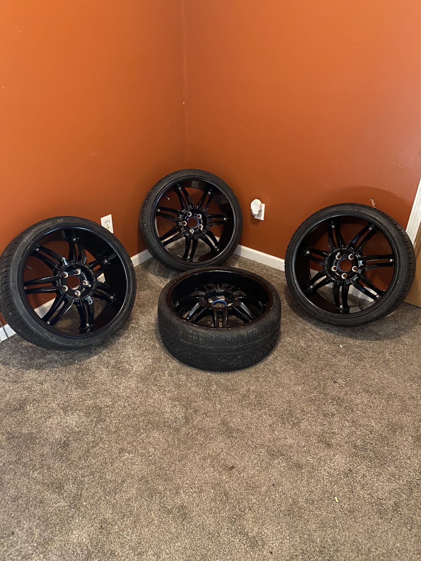 Black Rims on Continental Tires