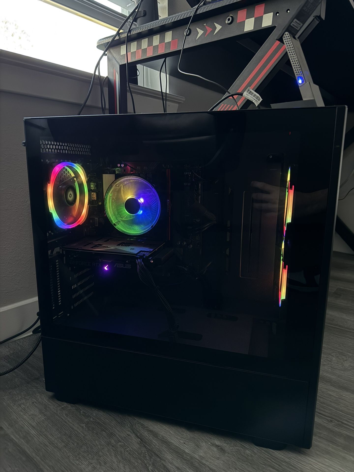 Desktop - Gaming PC - Everything Included