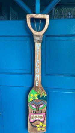 Wooden paddle decor
