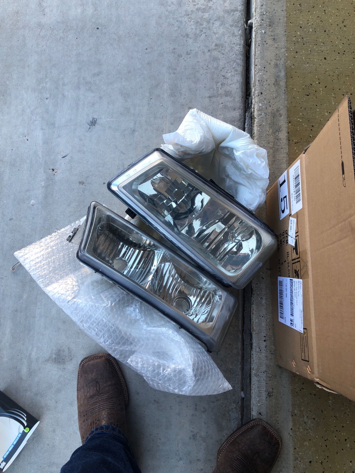 2000-06 Chevy headlights