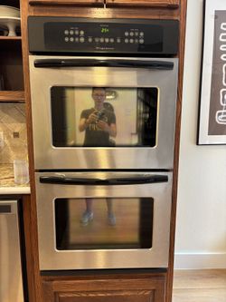 Frigidaire 27 inch electric double wall oven