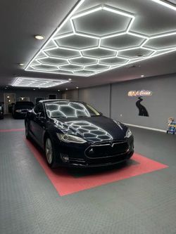 2013 Tesla Model S
