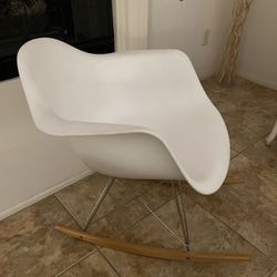 Mid-Century Modern Molded Plastic Rocking Chair with Metal Frame and Wooden Rockers, Armchair - White  
