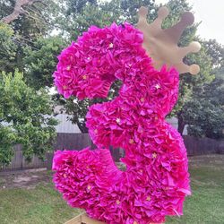 Number 3 Queen Piñata 