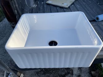 Swiss Madison farm sink