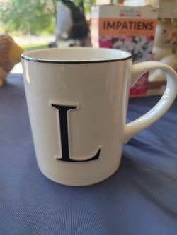 "L" Mug