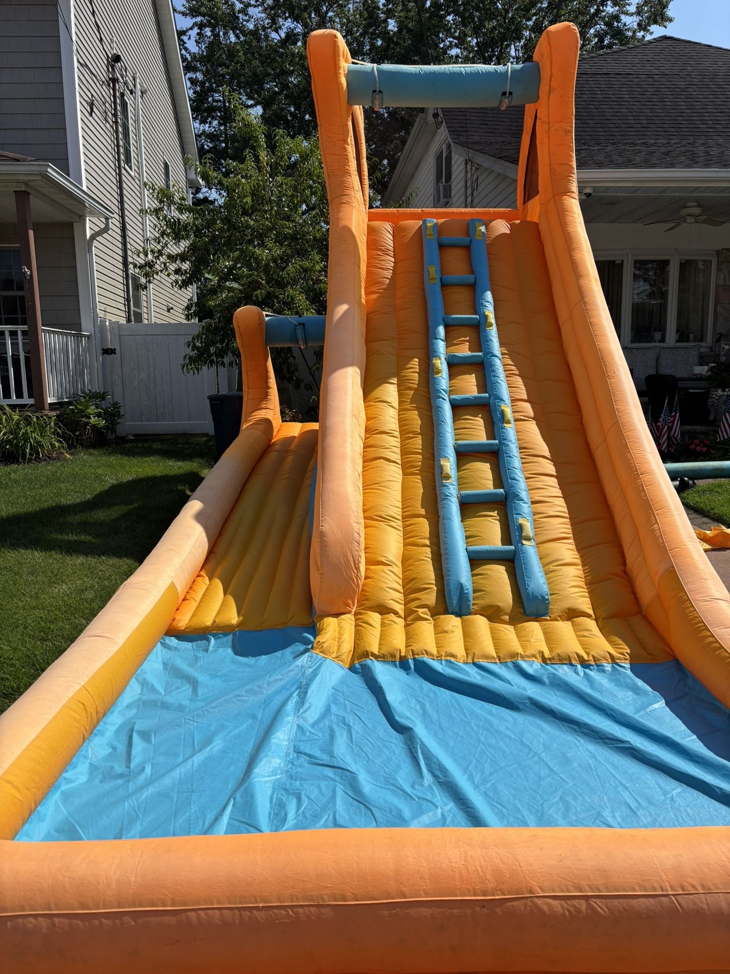 Outdoor Children’s  Blow Up Water Slide And Compressor And Storage Bag End Of Summer Sale! 