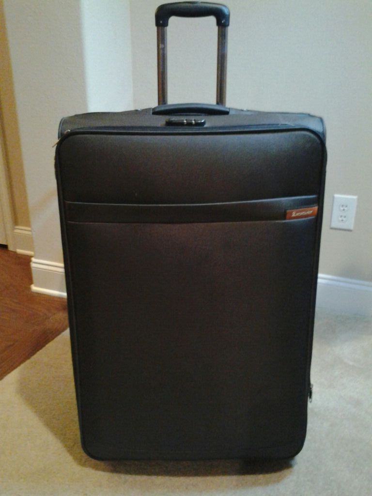 MONTAGUT PARIS LUGGAGE BAG
