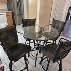 Bar Height Table And Chairs Patio Or Indoor