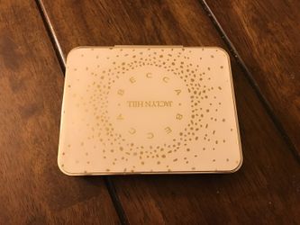 LIMITED EDITION JACLYN HILL BECCA PALLETE