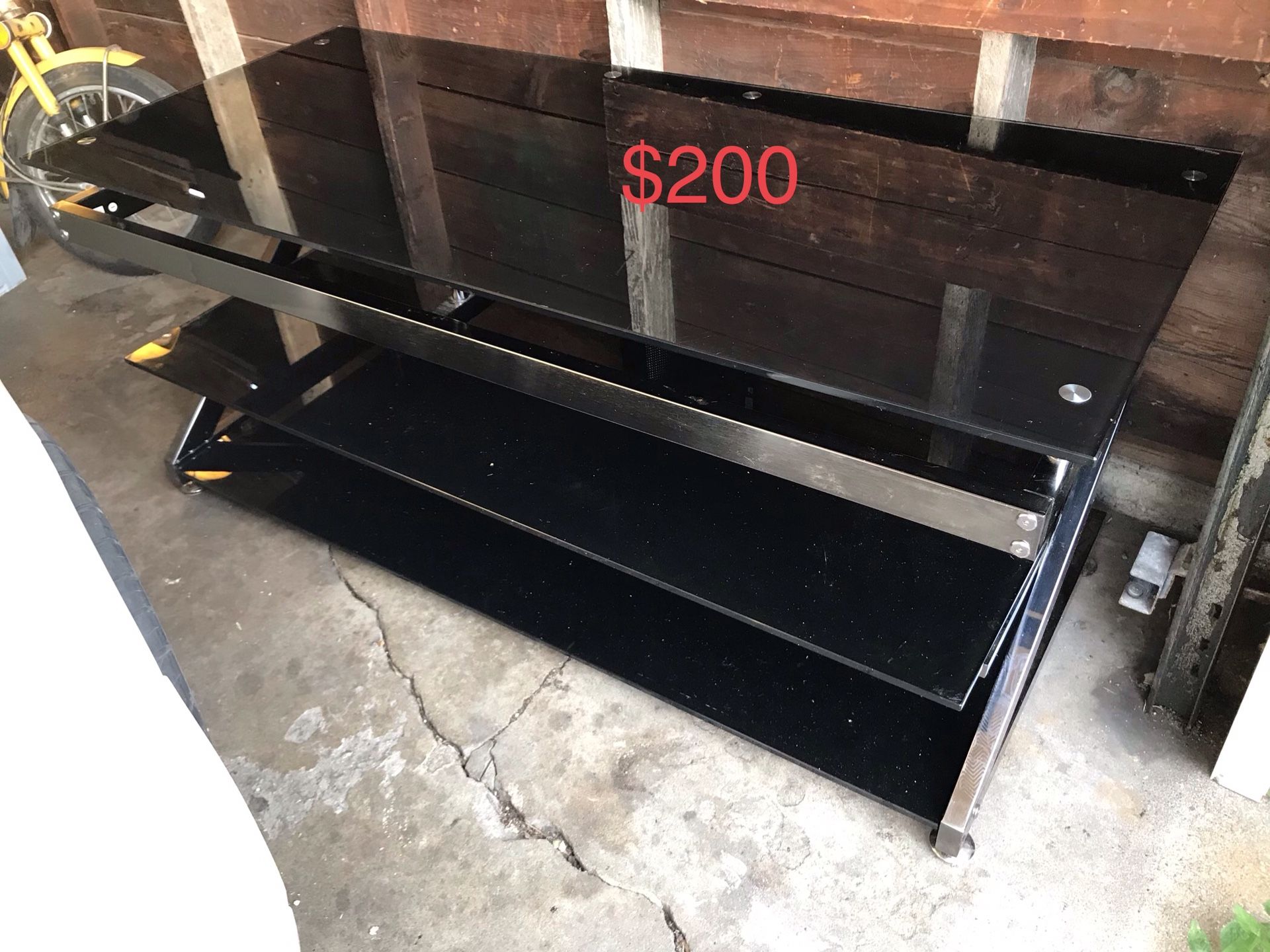 Tv stand