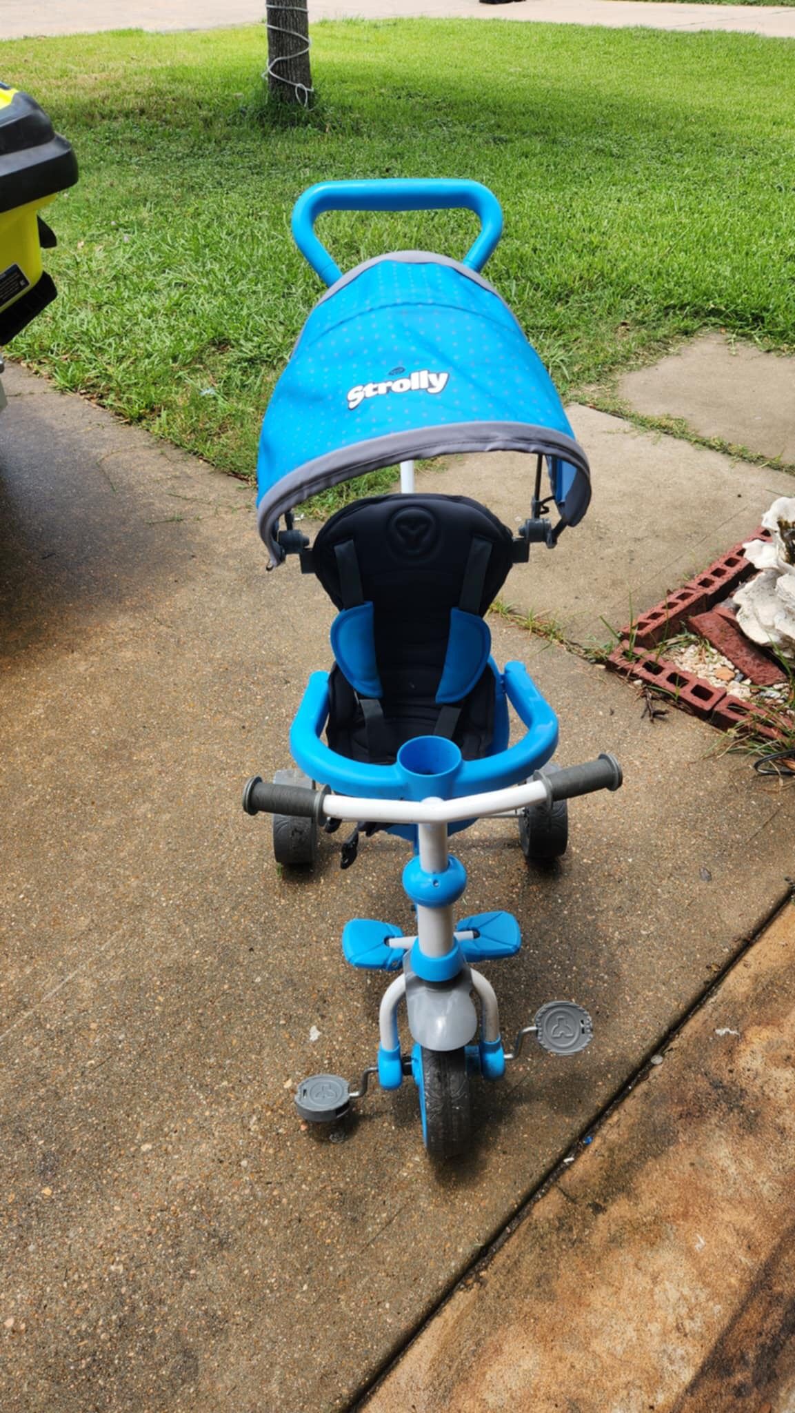 Stroller/ Ride On