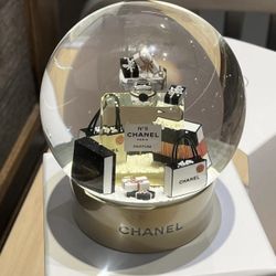 Snow No.5 Perfume Crystal Global Ball❄️ 